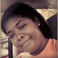 Melanie Sims Photo 18