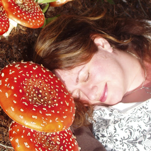 Ruth Oliver Photo 10