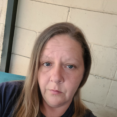 Angela Whaley Photo 22