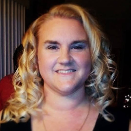 Laura Norwood Photo 17