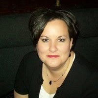 Heather Lowe Photo 31