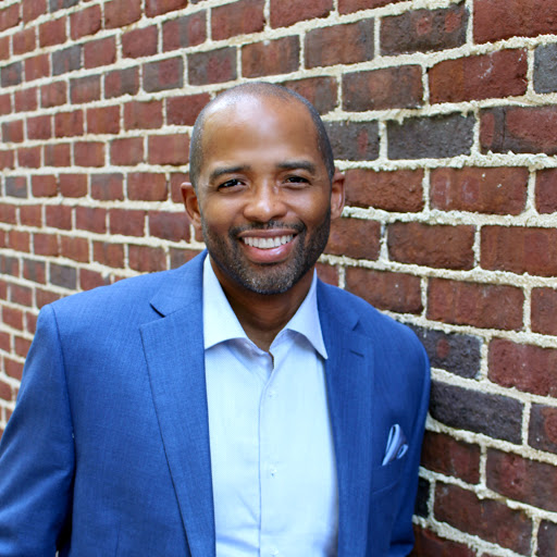 Larry Small Photo 23