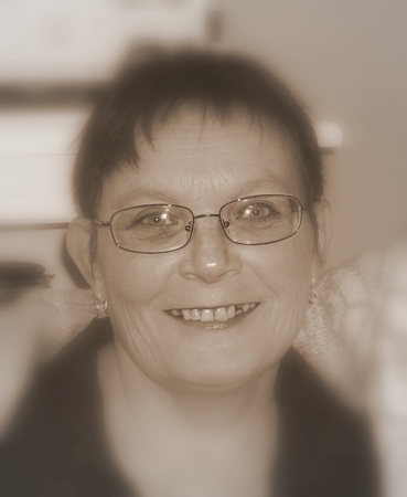 Sandra Young Photo 14