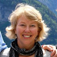 Heidi Christensen Photo 34