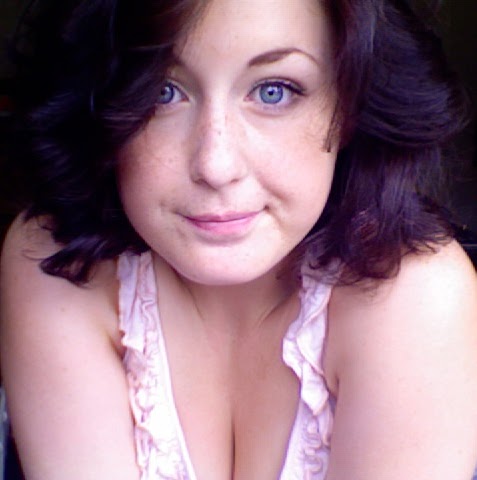Danielle Murphy Photo 12