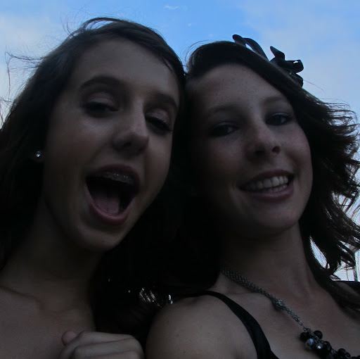 Haley Wright Photo 8
