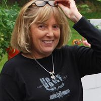 Paula Norris Photo 35