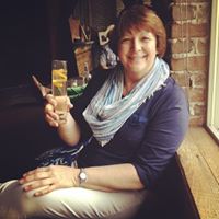 Lesley Connolly Photo 20