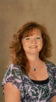 Michelle Holt Photo 38