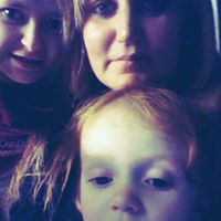 Kimberly Mills Photo 25