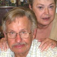 Brenda Elliott Photo 32