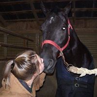 Stephanie Petersen Photo 37