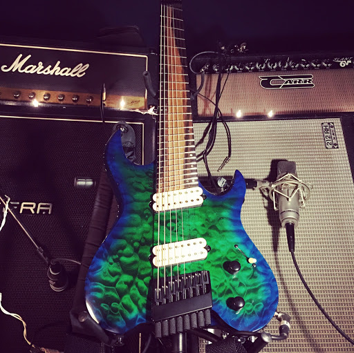 Warren Sharp Photo 15