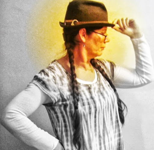 Sandra Knapp Photo 30