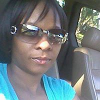 Cassandra Banks Photo 20