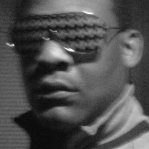 Travis Robinson Photo 13