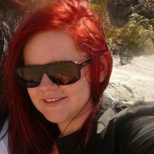 Rachel Small Photo 13