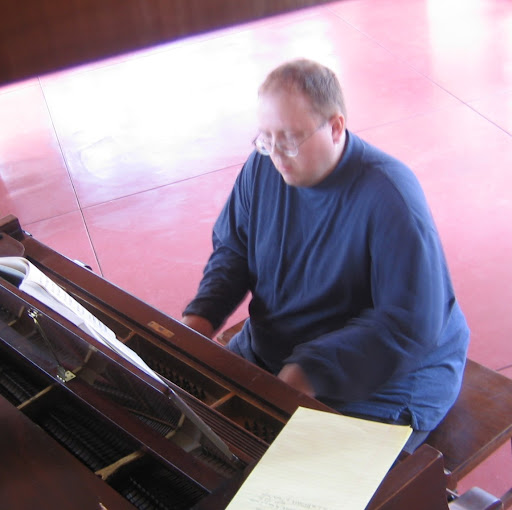 Christopher Wicks Photo 15