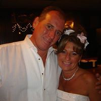 Shari Hernandez Photo 14