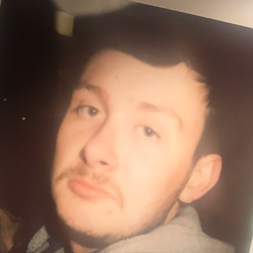 Robert Winfield Photo 17