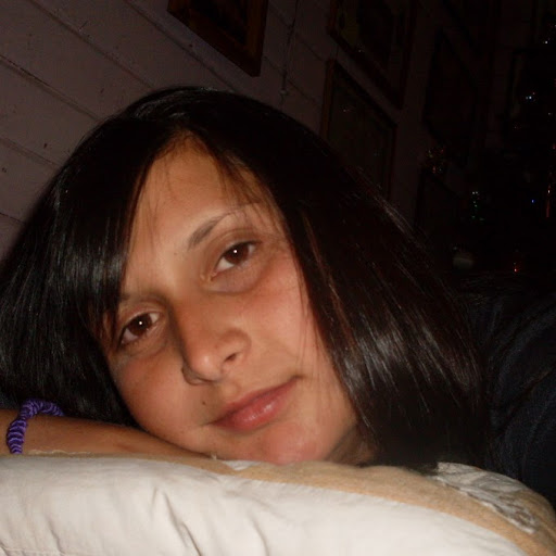 Leticia Molina Photo 9