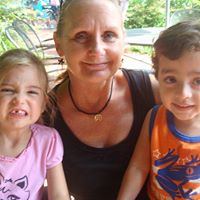 Linda Muller Photo 29