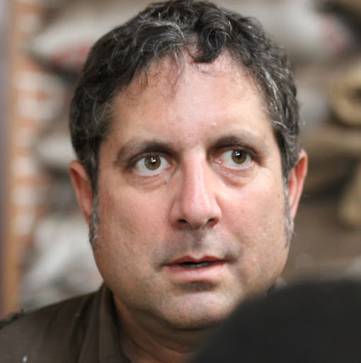 Robert Levitt Photo 22