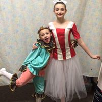 Christina Reeves Photo 19