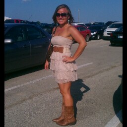 Amanda Spears Photo 15