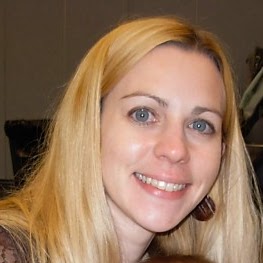 Stefanie Powell Photo 6