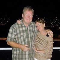Elizabeth Molloy Photo 20
