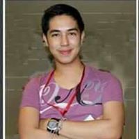 Dennis Santiago Photo 30