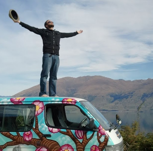 Douglas Rogers Photo 19