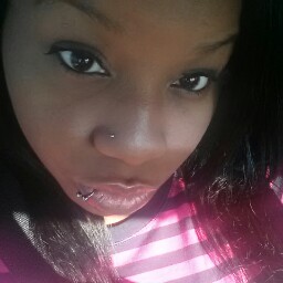 Bridget Hall Photo 38