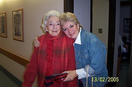 Jill Howell Photo 32