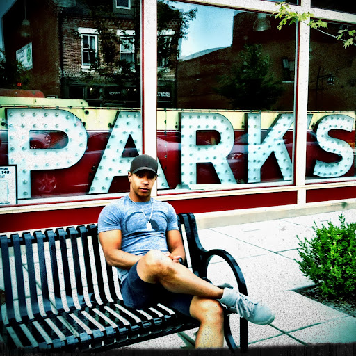 Robert Parks Photo 19