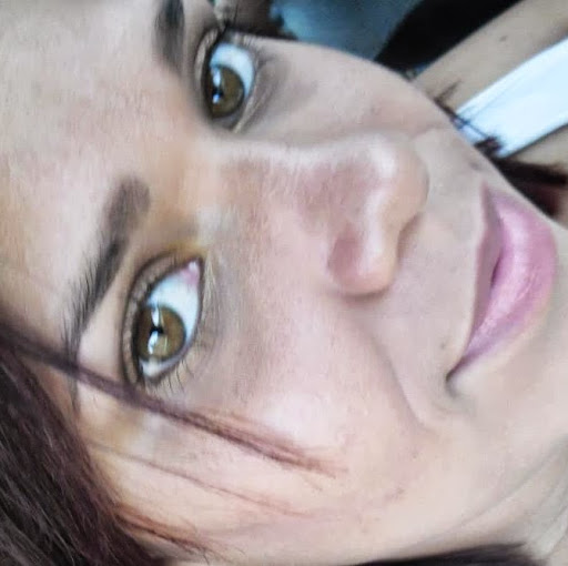 Lorraine Silva Photo 11