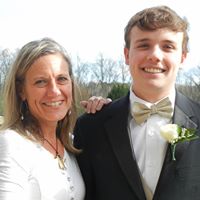 Lori Gibson Photo 28