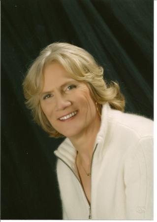 Joyce Fisher Photo 28