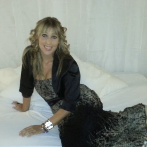 Irene Lozano Photo 41