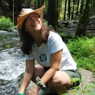 Janet Dawson Photo 43