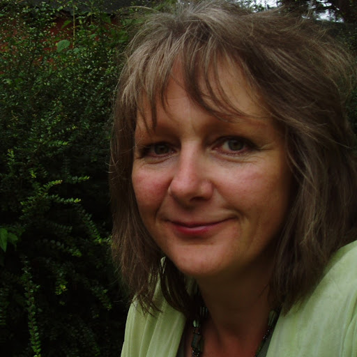 Catherine Carey Photo 34
