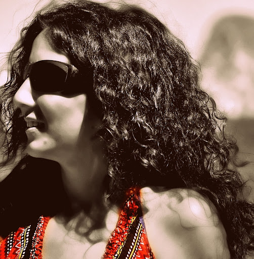 Ana Moran Photo 25