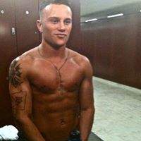 Derek Goins Photo 4