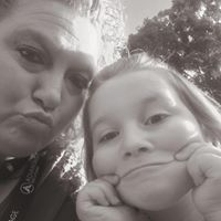 Angela Stover Photo 17