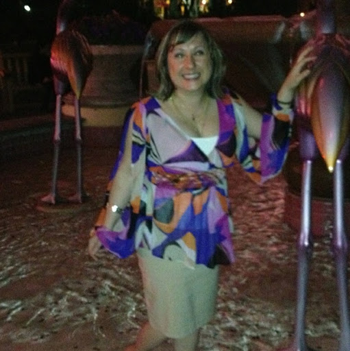 Shelley Martin Photo 30