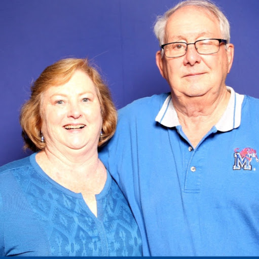 Ellen Martin Photo 20