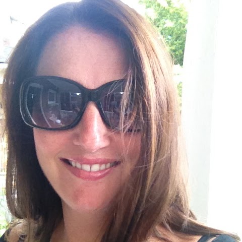 Laurie Brooks Photo 33