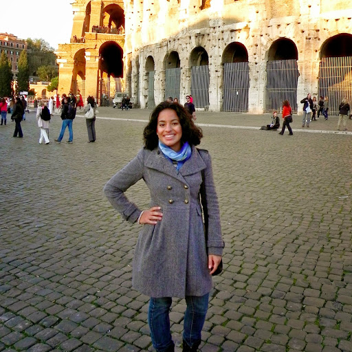 Christine Cruz Photo 7