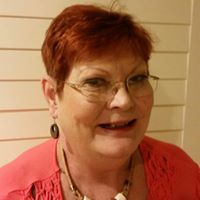 Linda Kelley Photo 44